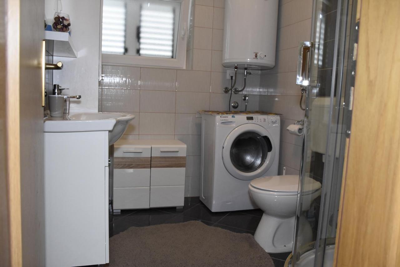 Apartmani Mira Klenovica Zewnętrze zdjęcie