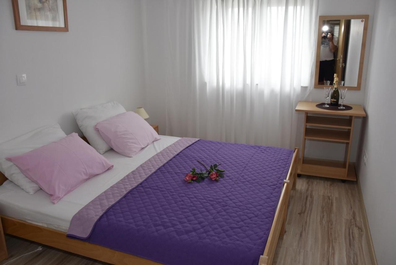 Apartmani Mira Klenovica Zewnętrze zdjęcie